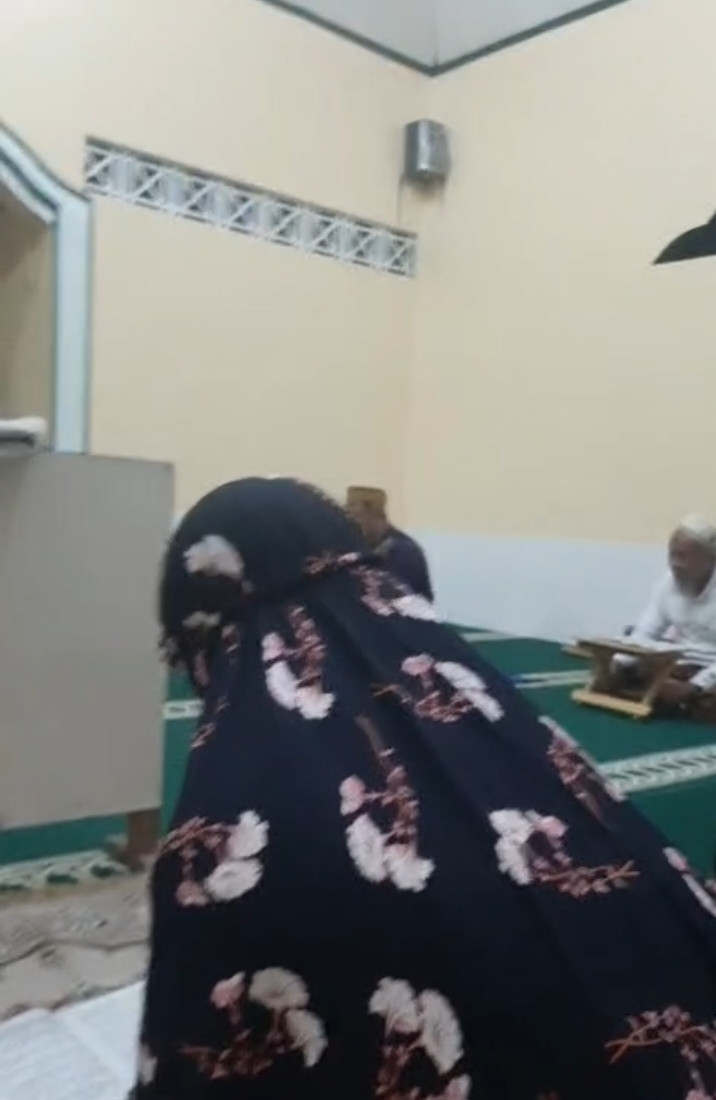 Kajian fiqih umat muslim warga sawahan kidul