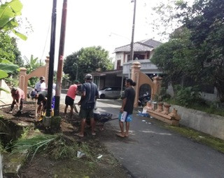 Kerjabakti warga Karangasem Sanggrahan