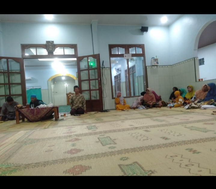 Pengajian malam Jumat pon saren