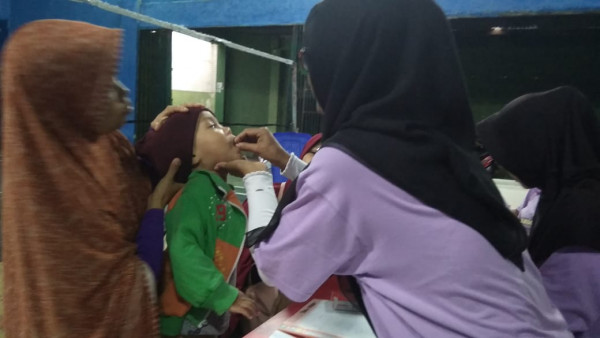 Kegiatan pos yandu balita dan lansia di Rw.35