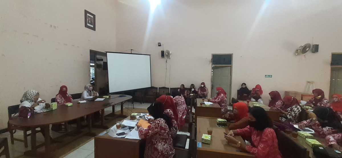 Pertemuan pengurus PKK Sinduharjo