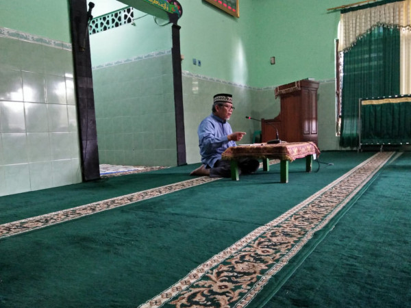 pengisi pengajian masjid