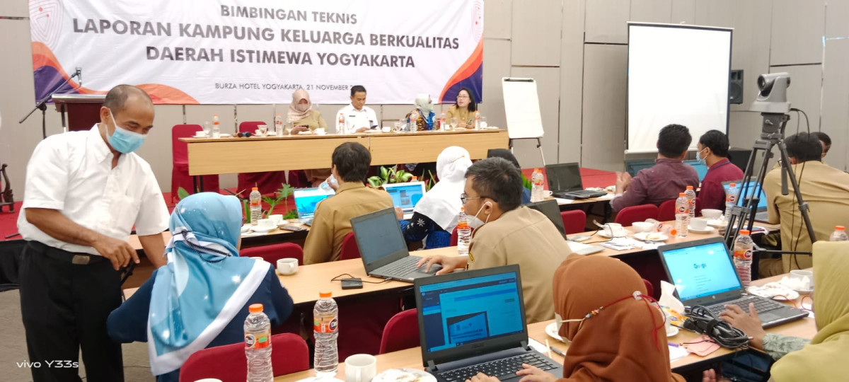 Bimtek Laporan KKB di Hotel Burza