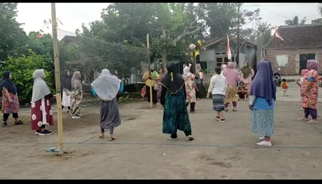 Lomba Voli Peringatan HUT RI di Dusun Gondang