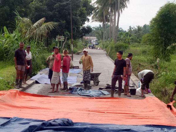 KEGIATAN KADES PAKEMBINANGUN