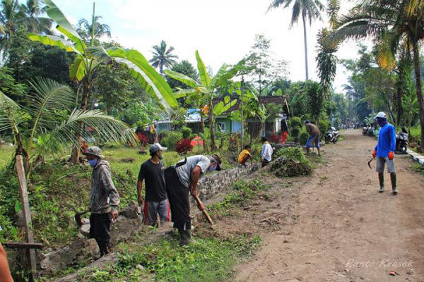 Pelaksanaan Program Padat Karya Tunai - Dana Desa (PKTD-DD) / 15072020