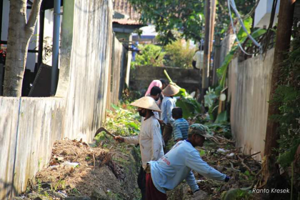 Pelaksanaan Program Padat Karya Tunai - Dana Desa (PKTD-DD) / 28082020