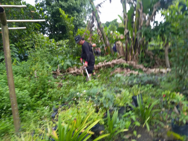 KEGIATAN GOTONG ROYONG RT 7 WONOGIRI / 07032021