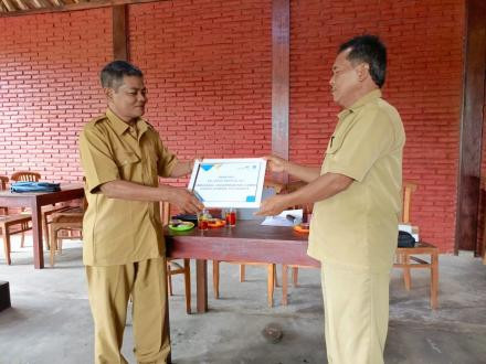 Layanan Publik Potensi & Produk Usaha RAPAT PEMBENTUKAN PENGURUS KAMPUNG KELUARGA BERKUALITAS (KAMPUNG KB) KALURAHAN UMBULHARJO