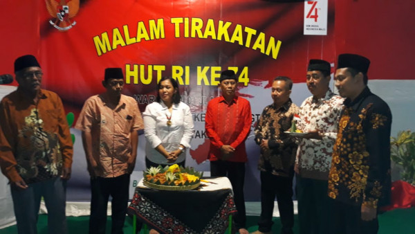 Malam Tirakatan HUT RI Ke 74