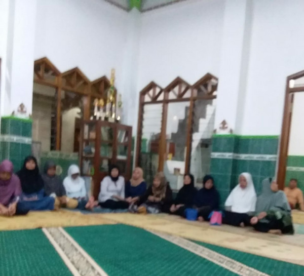 Pengajian malam Sabtu legi masjid Al Ikhlash