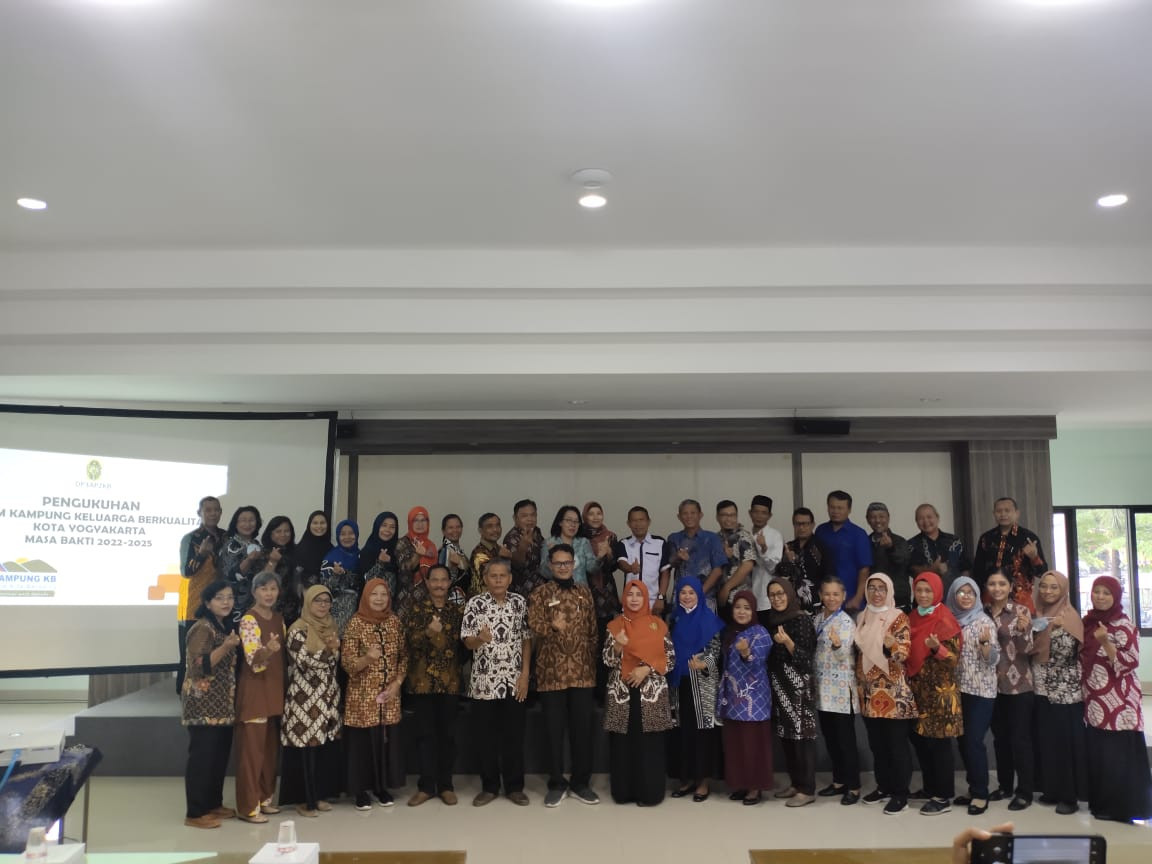 Ketua KKB dan RDK menghadiri pengukuhan Kampung Keluarga Berkualitas Kota Yogyakarta masa bakti tahun 2022-2025