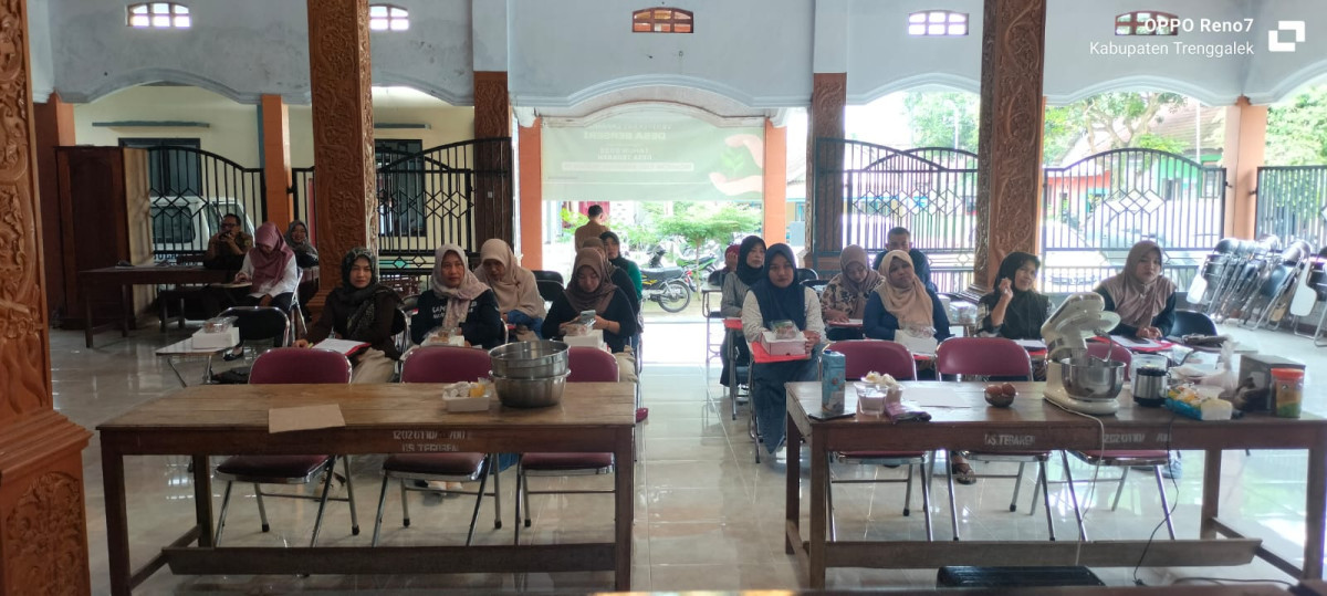 pelatihan pembuatan kue