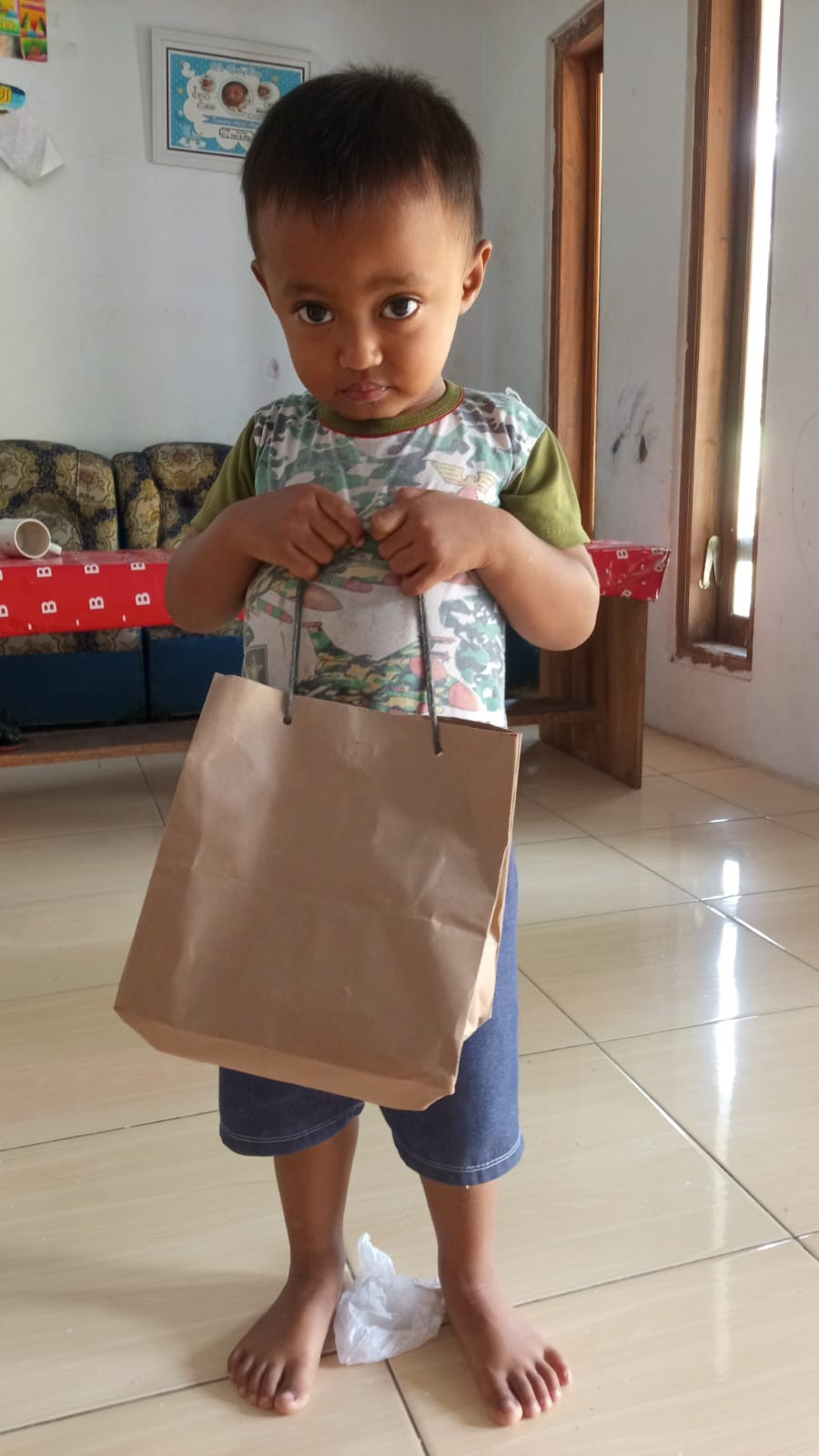 Pemberian MBG B3 (bumil, busui, balita)