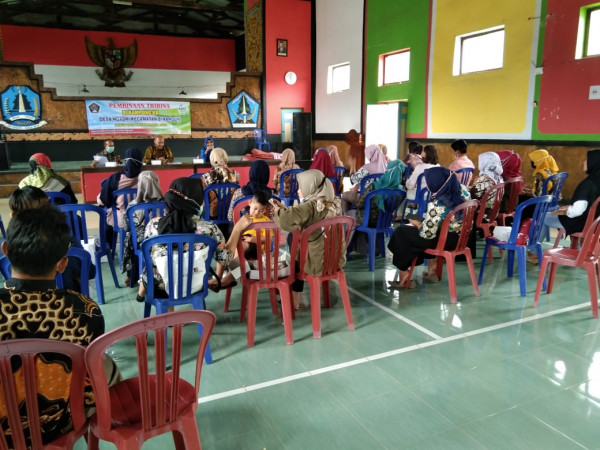 Penyampaian materi oleh Dinas PPKBP3A