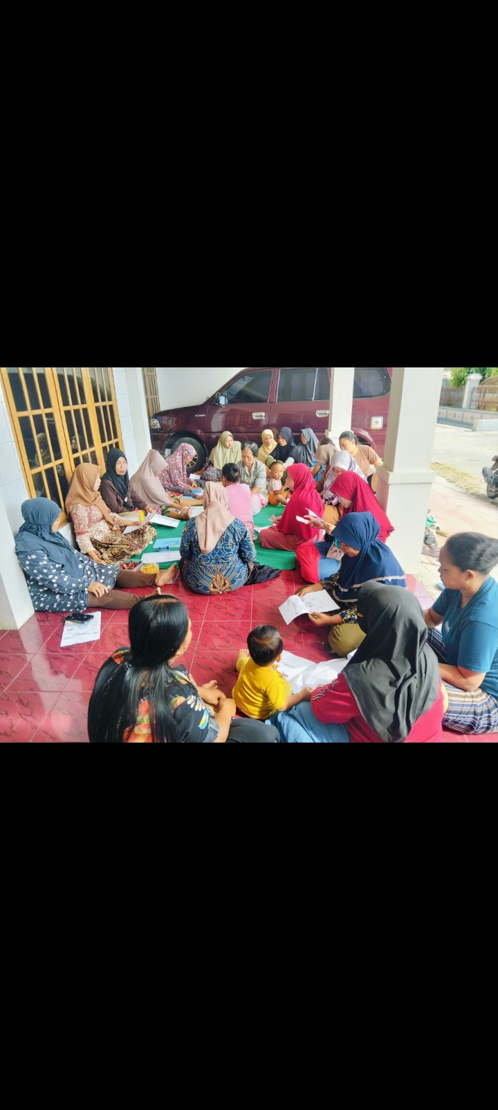 Pertemuan kelompok BKR