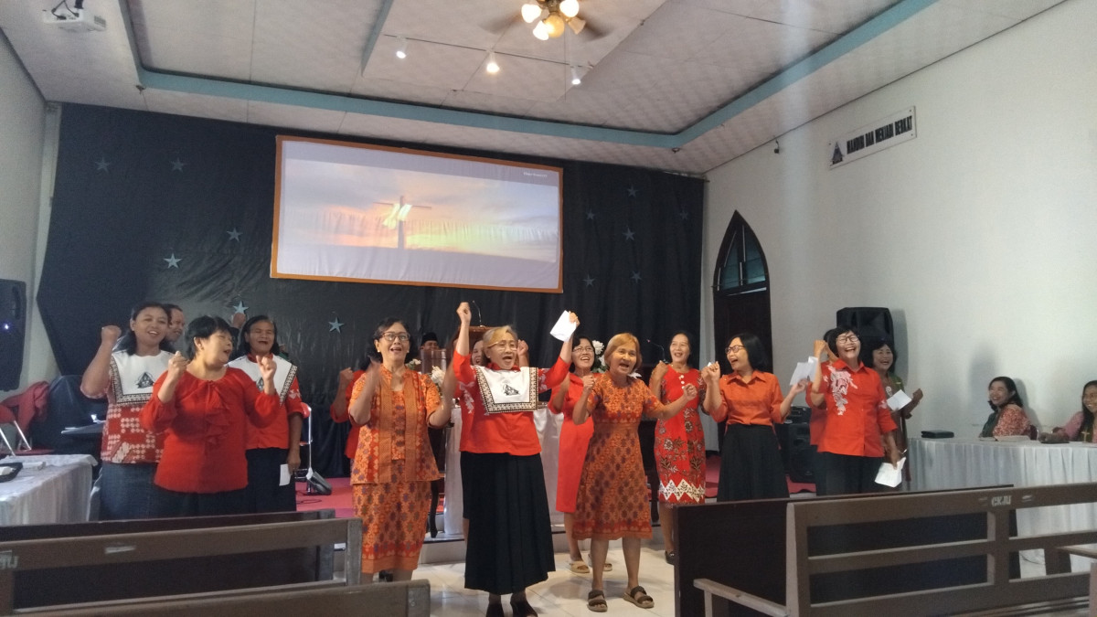 KEGIATAN LANSIA GEREJA