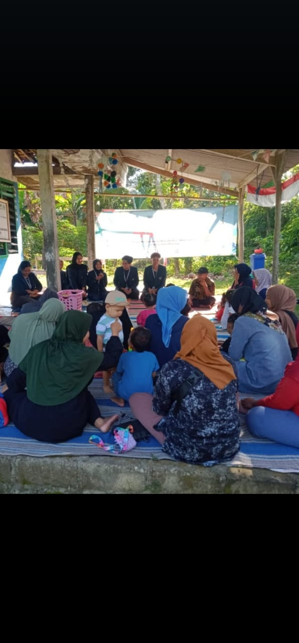 SEKOLAH ORANG TUA HEBAT