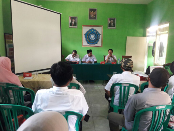 Rapat koordinasi Program KKBPK tk Desa Kampung KB