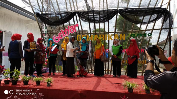 Juara Harapan 1 lomba bekal di Bnayu Bening Desa Jajag