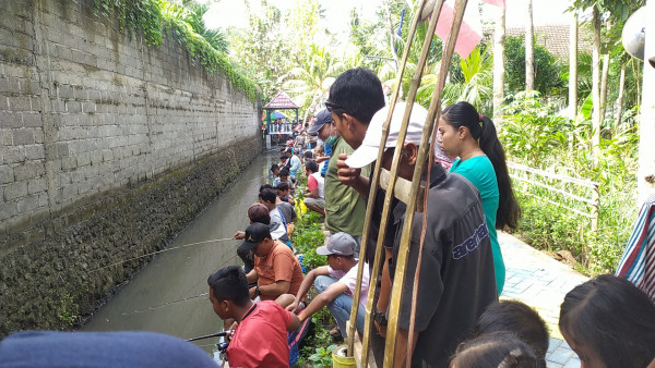 Launching Kolam Pemancingan di Kampung KB