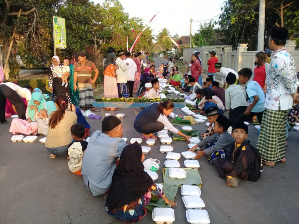 Melestarikan tradisi Baritan memperingati Tahun baru Hijriah