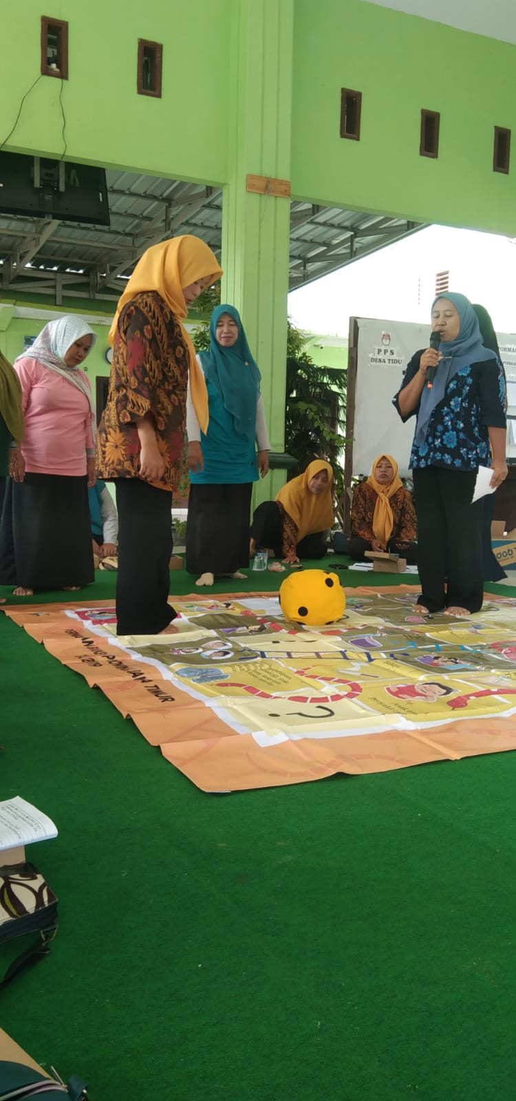 Salah Satu Kegiatan Sekolah Orang Tua Hebat (SOTH) kelas BKB EMAS (Bina Keluarga Balita Eliminasi Masalah Anak Stunting)