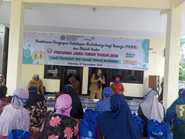 Pembinaan Penyiapan Kehidupan Berkeluarga bagi Remaja (PKBR) dan Bhakti Kader