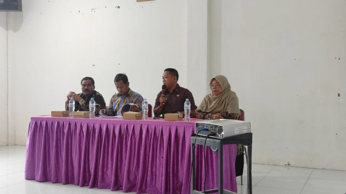 SINKRONISASI KEBIJAKAN PEMERINTAH DESA DENGAN PEMERINTAH DAERAH