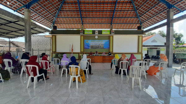 Kegiatan Rapat Loka karya mini Kampung KB di desa Lasem 