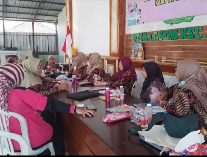 PEMBINAAN KADER POSYANDU DAN BKB