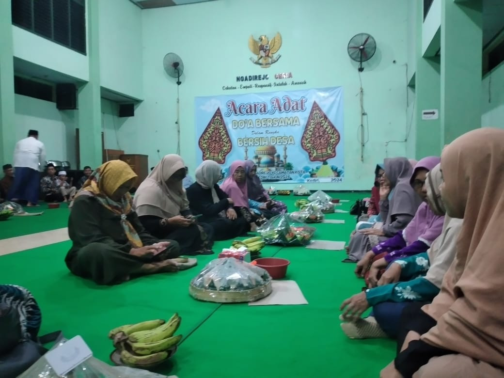 Acara Adat Doa Bersama Dalam Rangka Bersih Desa