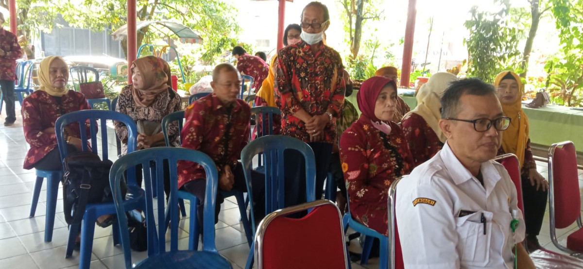 PEMBINAAN SELANTANG STANDAR 2