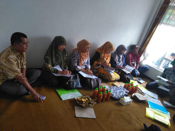 Pembinaan Kepada Kelompok Wanita Tani