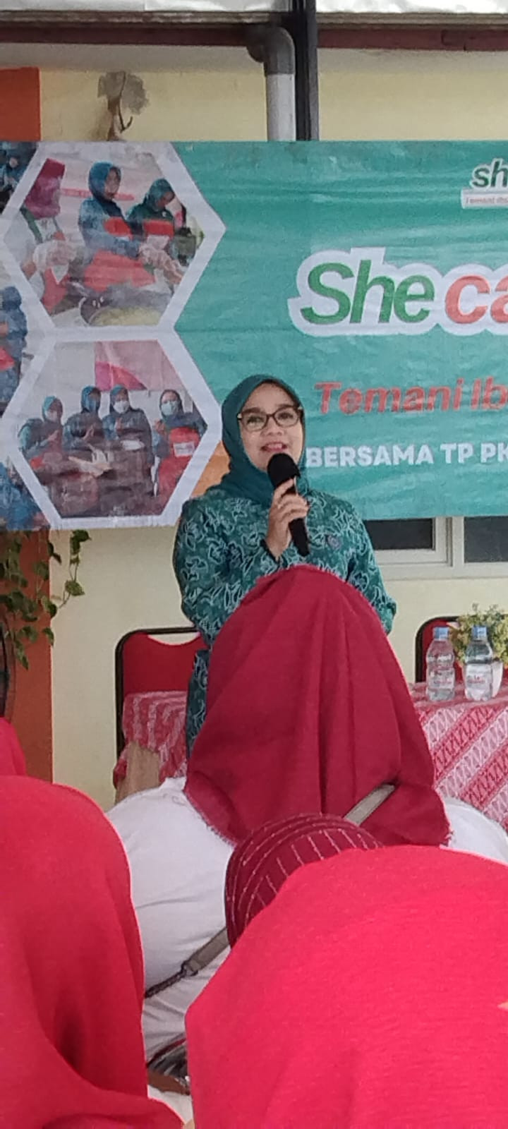 sambutan dari ibu rini sebelum cooking clas