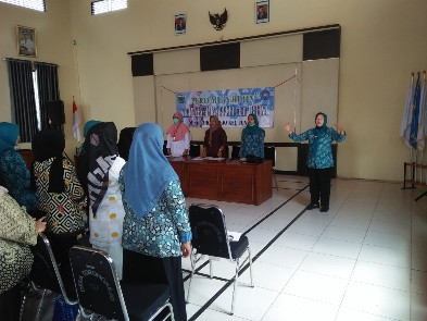 Pertemuan rutin PKK, PPKBD dan SUB , TRIBINA