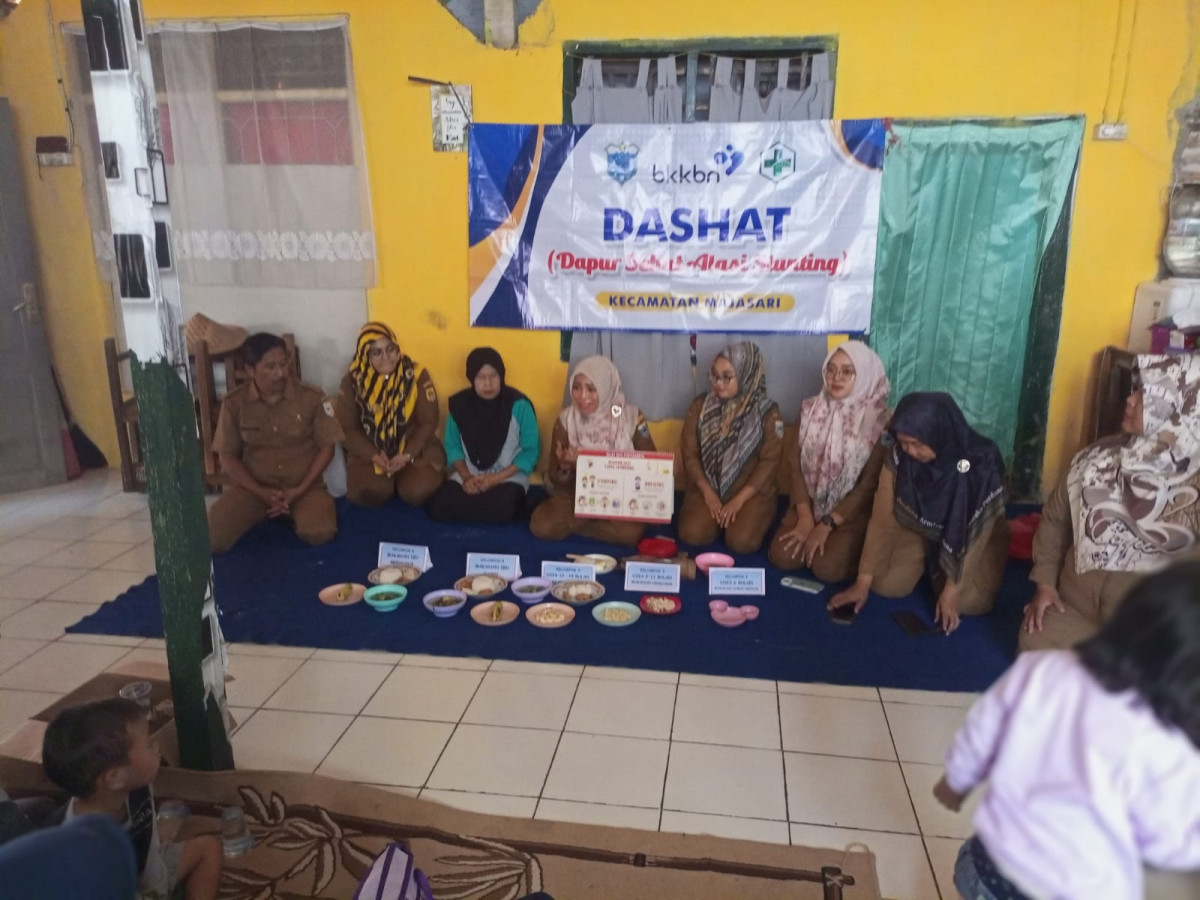 Pertemuan DASHAT Oleh Kader Ke Keluarga Bersiko Stunting