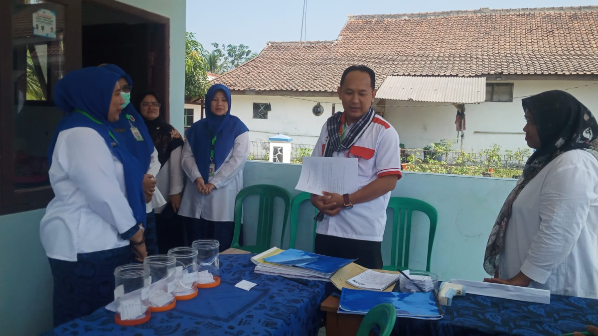 Kegiatan mendampingi akreditasi Puskesmas Cimarga bersama Posyandu Tunas Mekar  Kampung Kb desa Margajaya