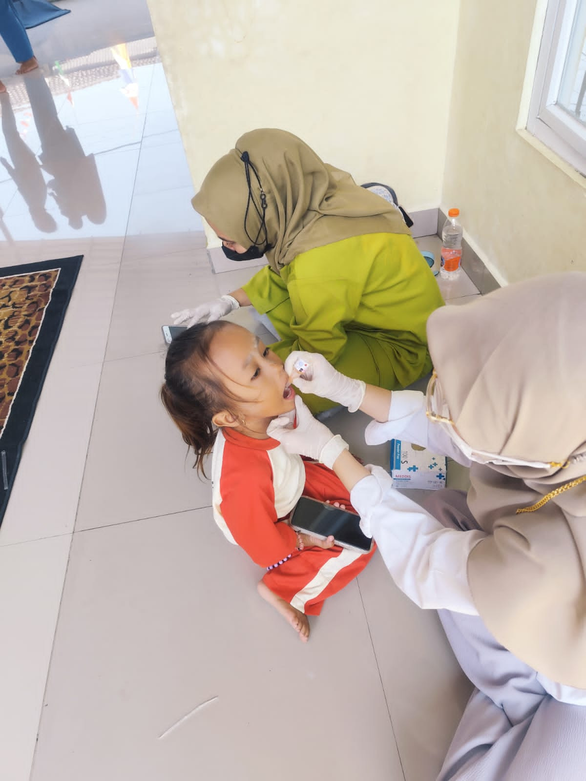 Posyandu dan pin polio