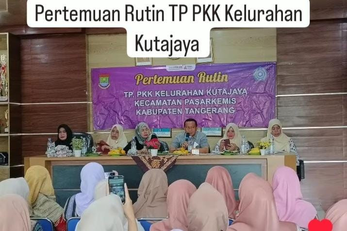 Melakukan pembinaan posyandu