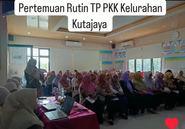 pertemuan rutin pkk