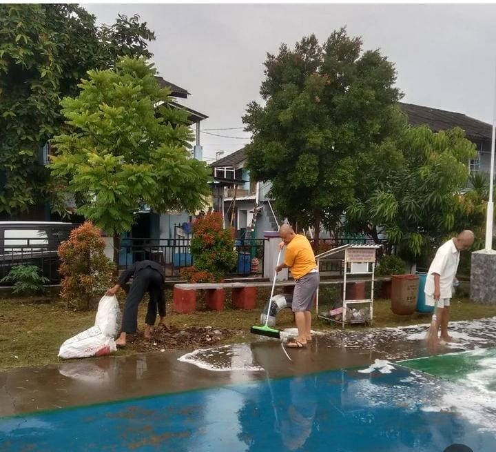 kerja bakti