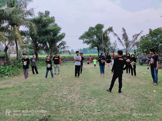 Latihan pencak silat