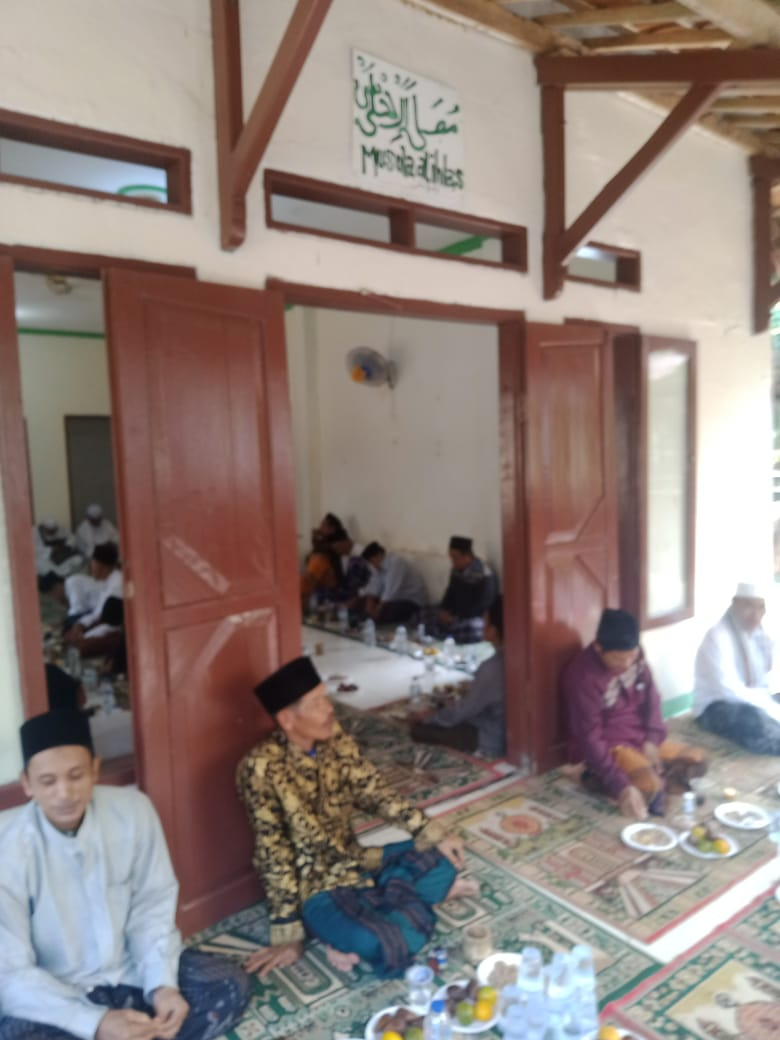 Pengajian Rutin Bapak-Bapak