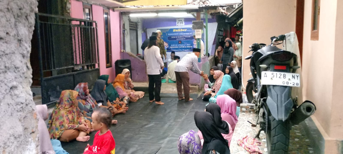 Kegiatan Bukber Bersama Yatim dan Duafa di Wilayah RT.05/04 Kelurahan Kebon Besar