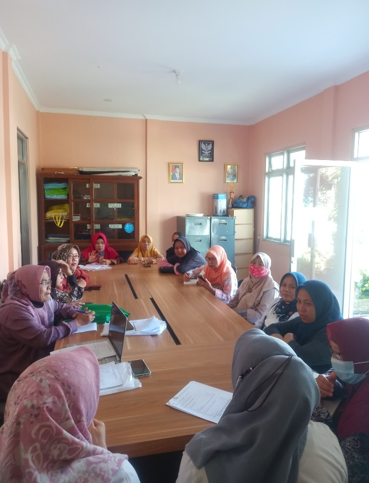 MONITORING DAN EVALUASI TPK OLEH OPD DP3AP2KB KOTA TANGERANG SELATAN