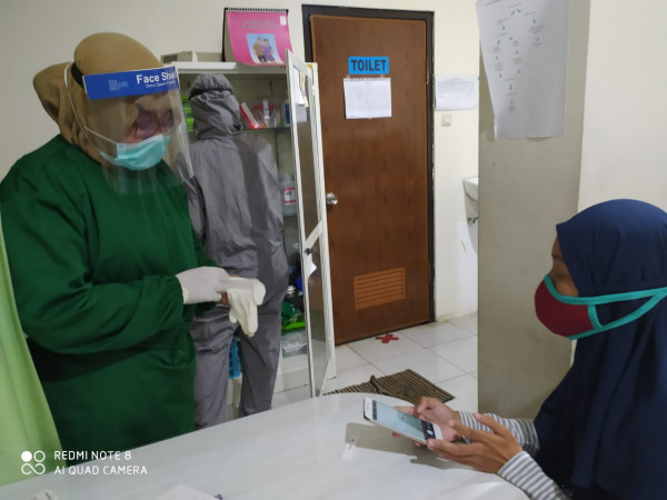 Pelayanan Kb Sejuta Akseptor Dalam Rangka Hari Keluarga Nasional 