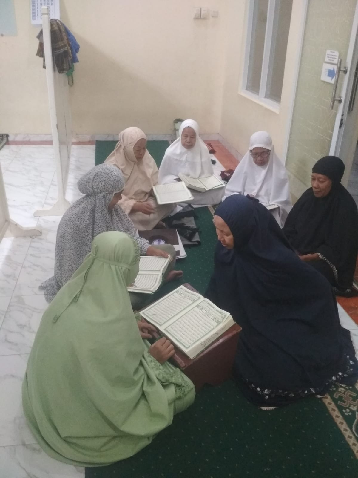 Kegiatan Belajar Quran Untuk Ibu-ibu