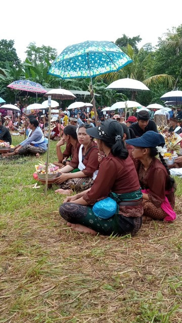 Ngaben masal di Banjar Adat Beringkit