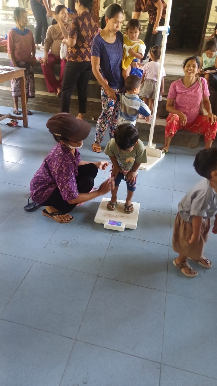 Posyandu di Banjar Dinas Belimbing